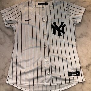 New York Yankees Nike Striped Baseball Jersey (AARON JUDGE)